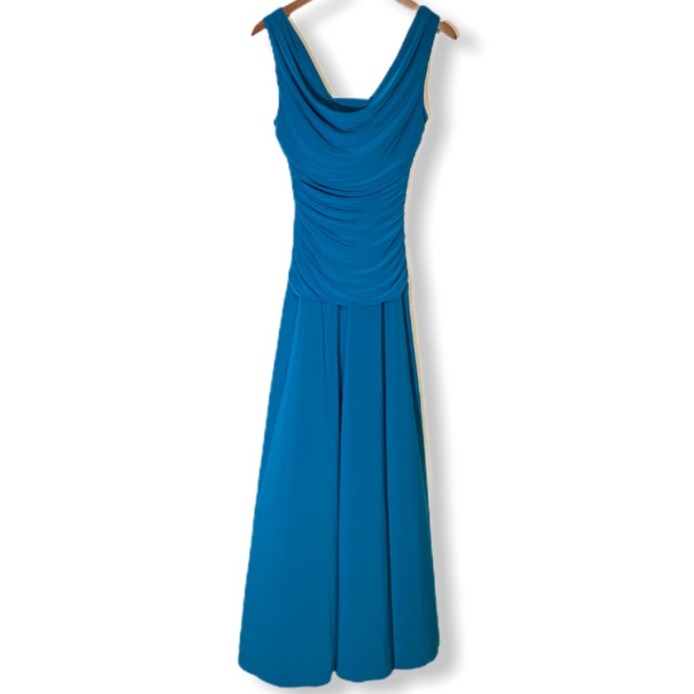 Nightway Teal Size 6 Formal or Prom Gown